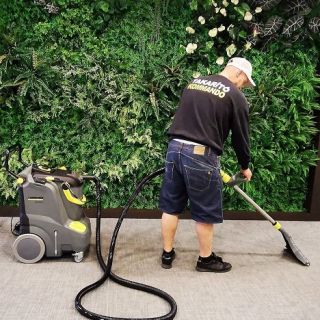 Szőnyegtisztítás, padlószőnyeg tisztítás permetextrakciós géppel a Kaerchertől - Takarító Kommandó - takarító cég